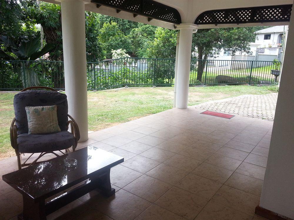Lime Hill Lodge Anse aux Pins Buitenkant foto
