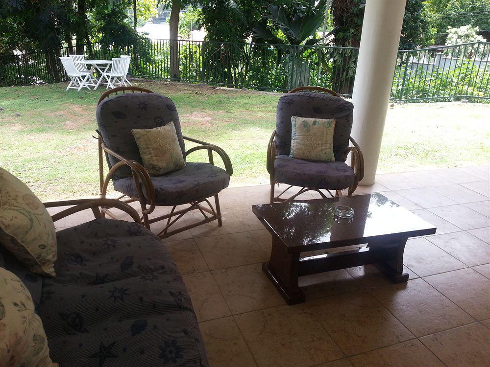 Lime Hill Lodge Anse aux Pins Buitenkant foto